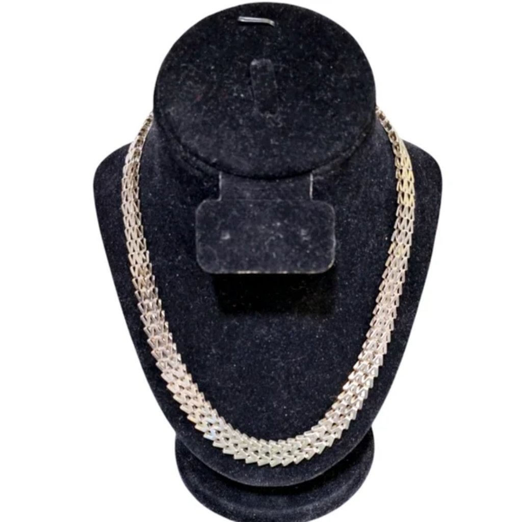 1928 Brand Chevron Link Silvertone Necklace